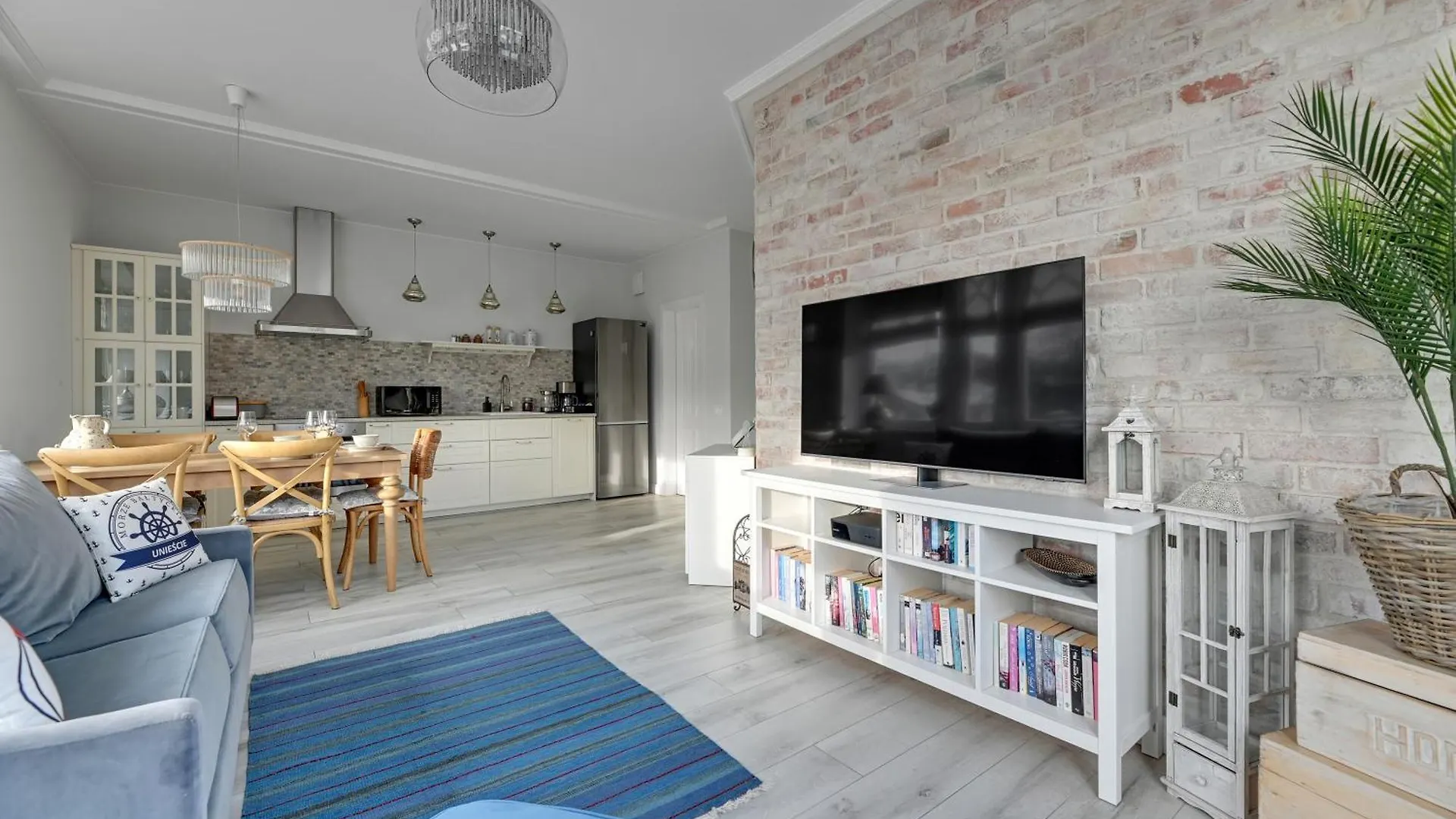 Lion Apartments - Toskania Family House With Parking Sopot